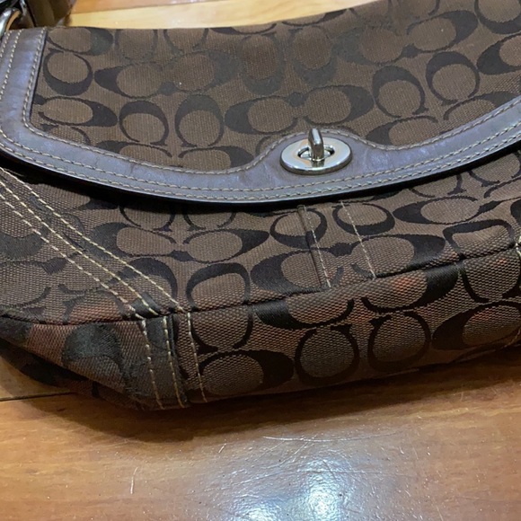Authentic Coach Purse - Picture 2 of 9